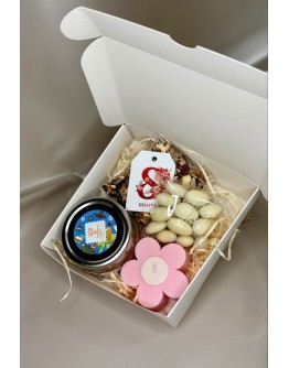 Cutie cadou 8 martie Nr.6